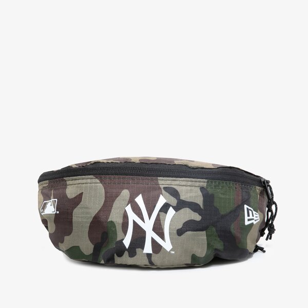 New Era Micro All Over Print New York Yankees MLB Pink Fanny Pack