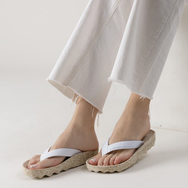 <strong>asportuguesas feel l</strong> <span>sandale alb p018075000</span> culoare Alb (P018075000) - Femei, Încălțăminte, Sandale